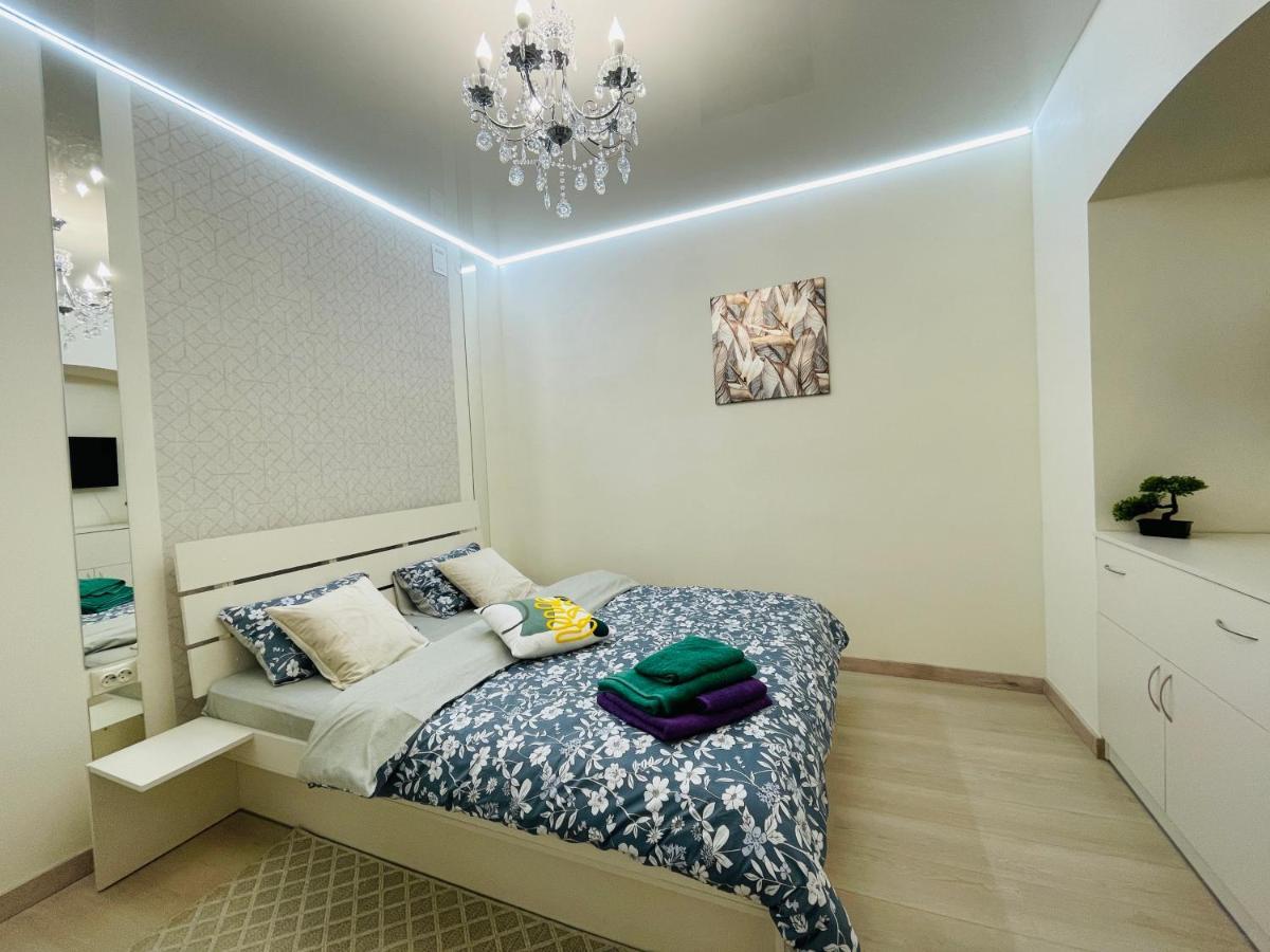 Style Apartments In Old ลวีฟ ภายนอก รูปภาพ