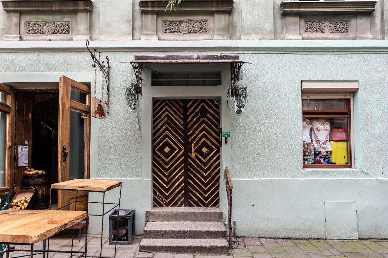 Style Apartments In Old ลวีฟ ภายนอก รูปภาพ